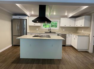 17610 Blodgett Rd, Mount Vernon, WA 98274