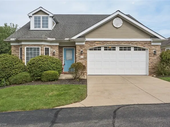 21 Bristol Ln, Rocky River, OH 44116