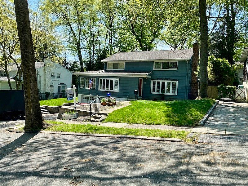 1st image of 150 Bergen Ave