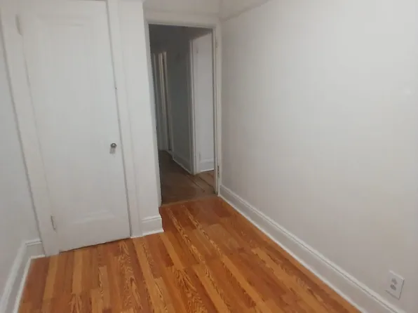 865 East 15th Street image 12 of 16