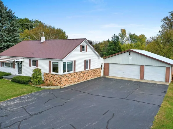 6494 County Road B, Oconto Falls, WI 54154