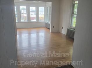 176 Bates St, Lewiston, ME 04240