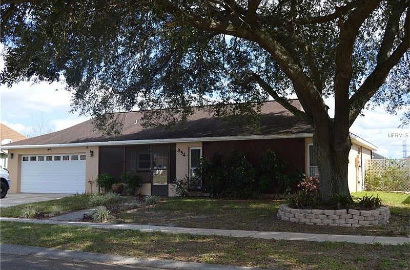 1st image of 954 California Woods Cir