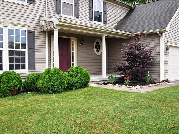 2nd image of 3148 Peacock Cir