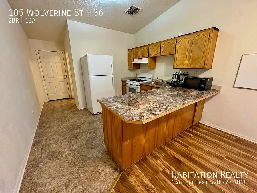 2 bedroom/1bathroom home, duplex with a carport & evaporative cooling in Bisbee! — Photo 3