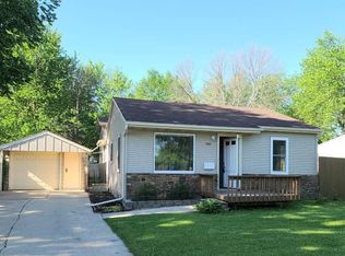 2103 S 3rd Ave E, Newton, IA 50208