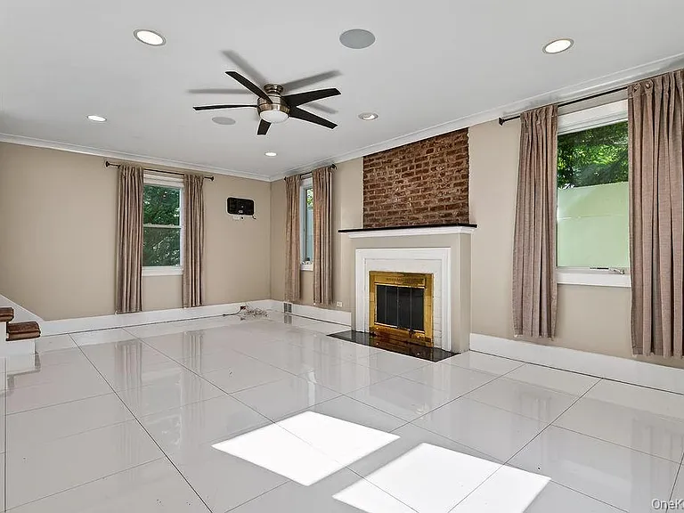155 White Rd — Photo 13