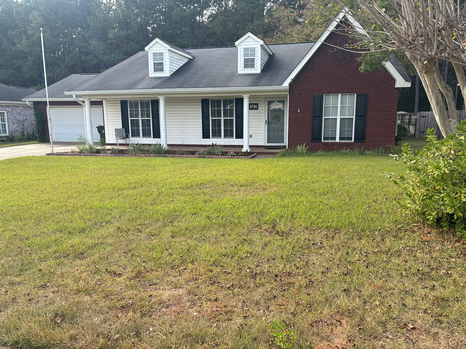 243 Lighthouse Dr — Photo 2