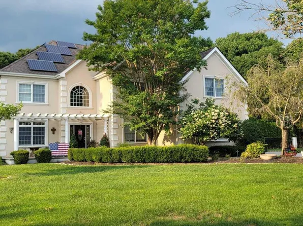 1668 Amy Court, Toms River, NJ 08755