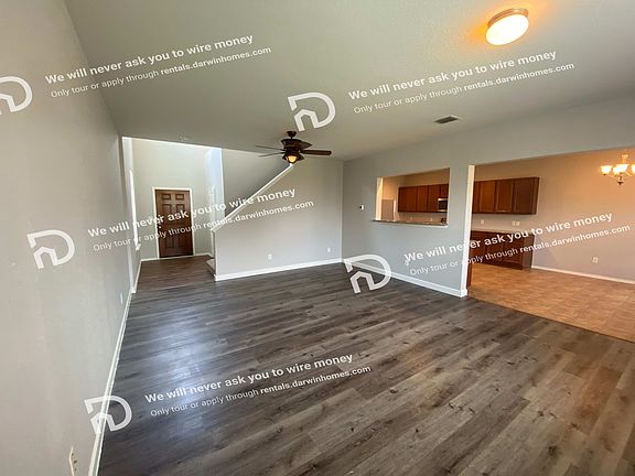 3rd image of 489 Auburn Park
