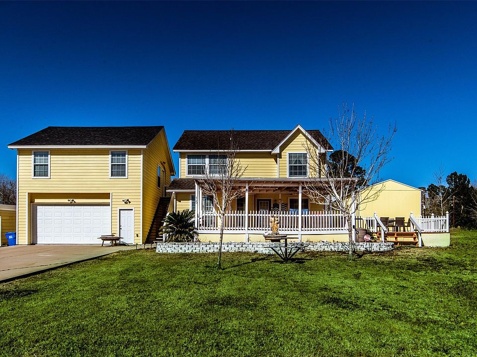 1st image of 15 Pine Lake Ln