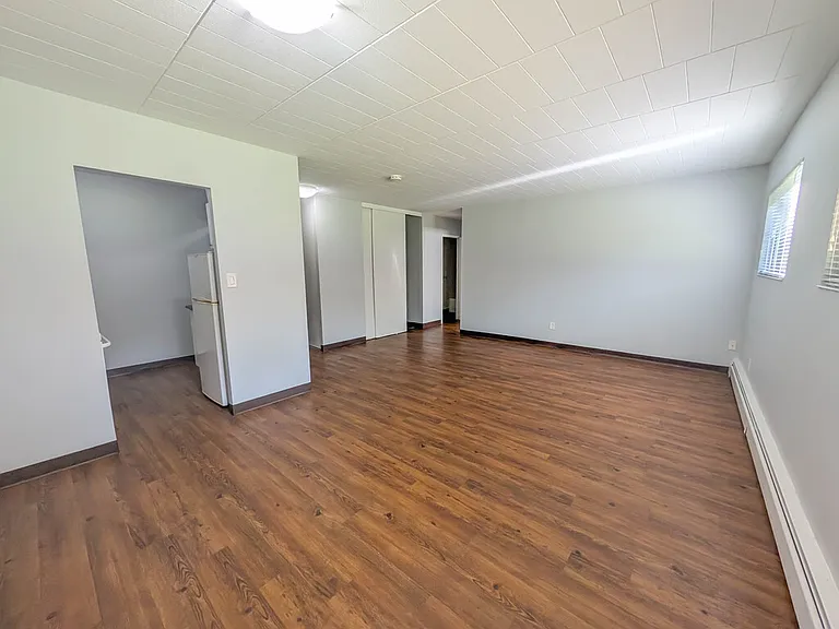 2B Arlington Ave #104 — Photo 3