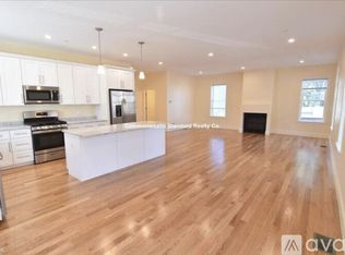 7 Sparhawk St #2B, Brighton, MA 02135