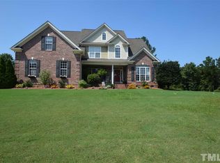 105 Aviary Ct, Clayton, NC 27520