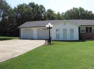 132 Mullinax Dr, Grover, NC 28073