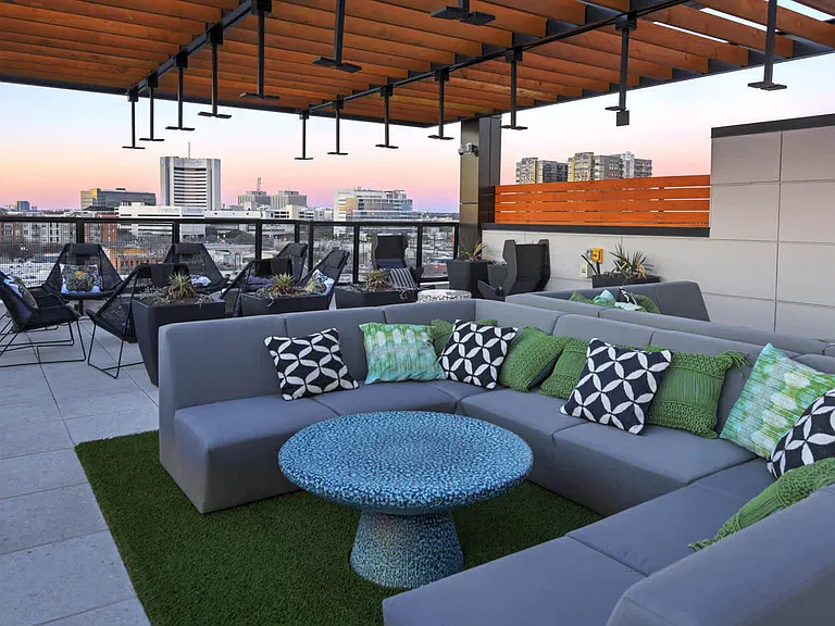 Rooftop Lounge