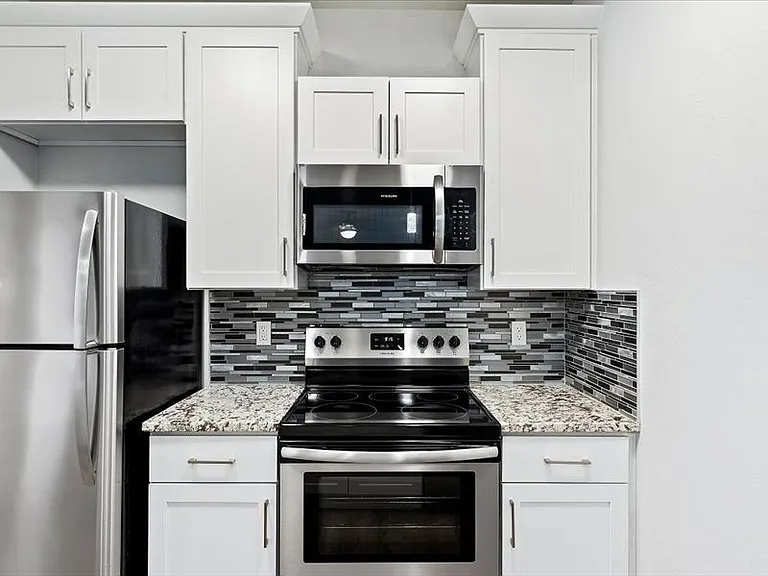 2x1 Kitchen