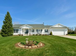 3077 Eleven Mile Rd NW, Sparta, MI 49345