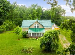 6701 Hibernia Rd, Charlestown, IN 47111