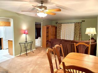 7 Brookside Ln #8714, Mount Arlington, NJ 07856