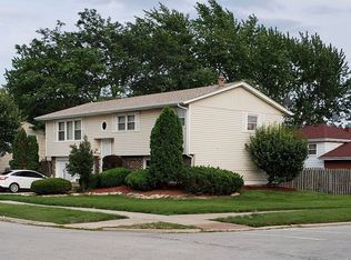 57 E 164th St, South Holland, IL