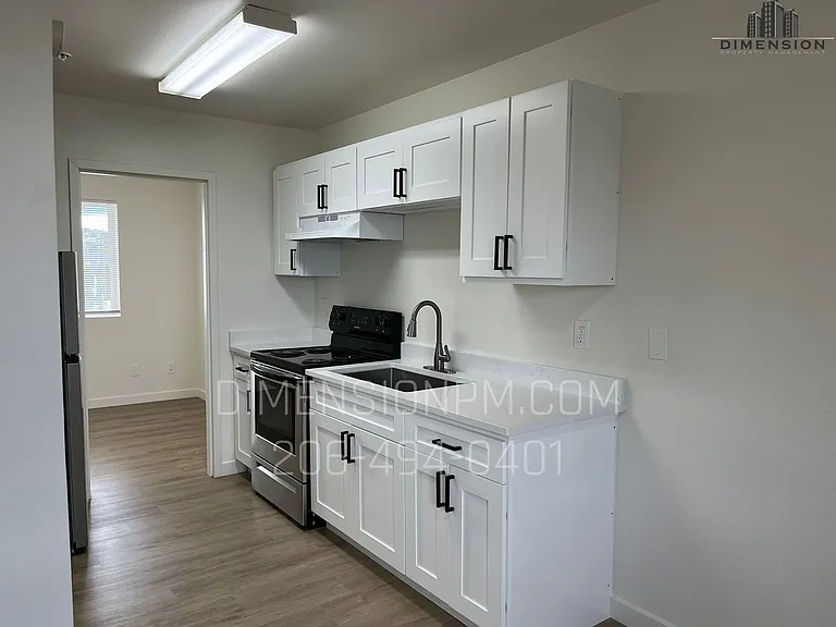 Columbia Apartments Yakima — Photo 24