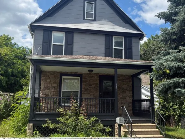 118 Floral Ct, Elyria, OH 44035