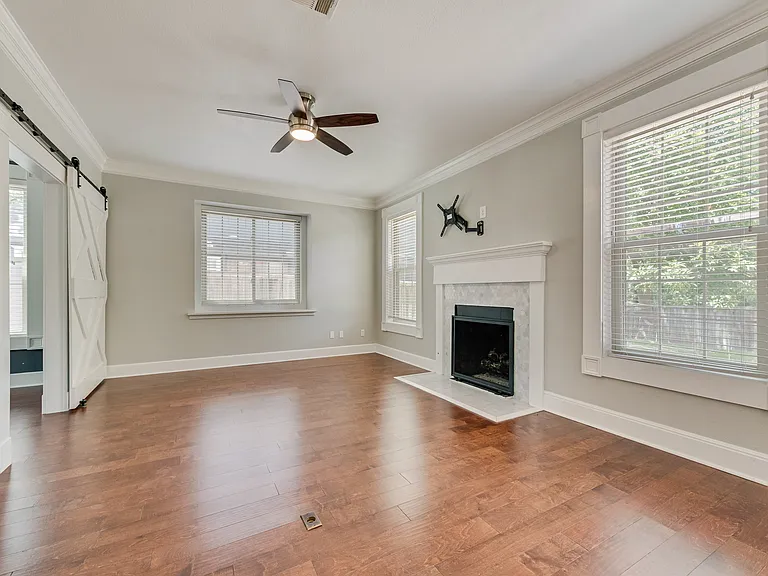 4641 Reunion Dr — Photo 8