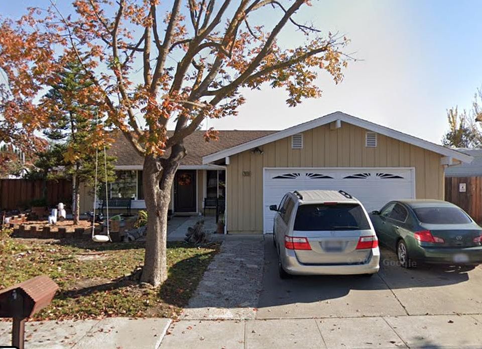 1st image of 7920 Wentworth Pl