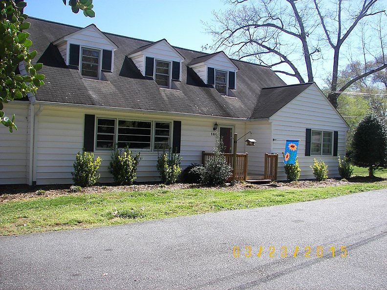 2nd image of 164 Freeman St