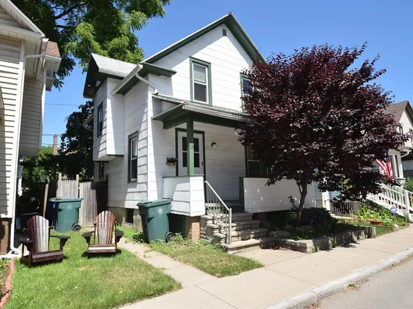 13 Rising Pl, Rochester, NY 14607