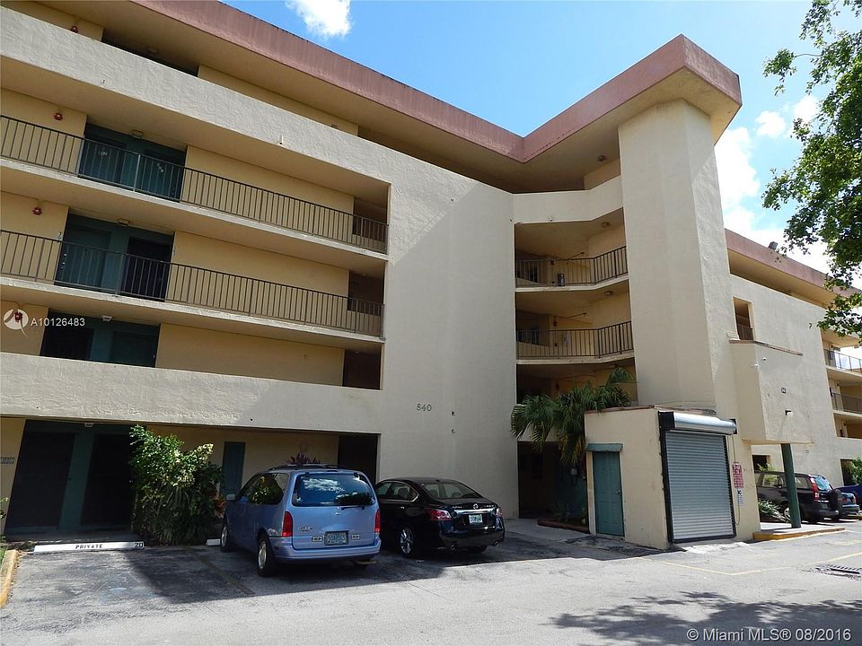 1st image of 840 NW 87th Ave APT 304