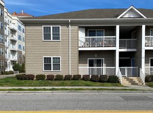 2409 Arctic Ave APT 202, Virginia Beach, VA 23451