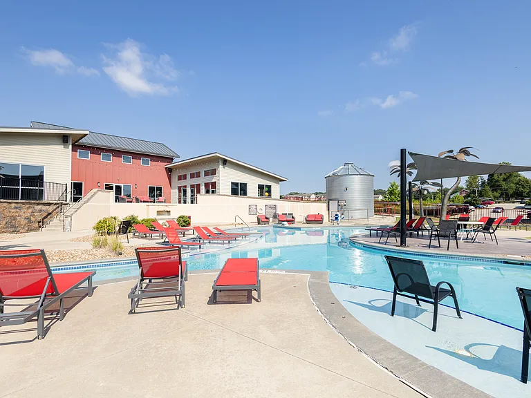Hawks Landing Apartments — Photo 47