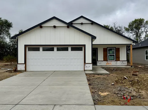 3631 E Bearsden St, Derby, KS 67037