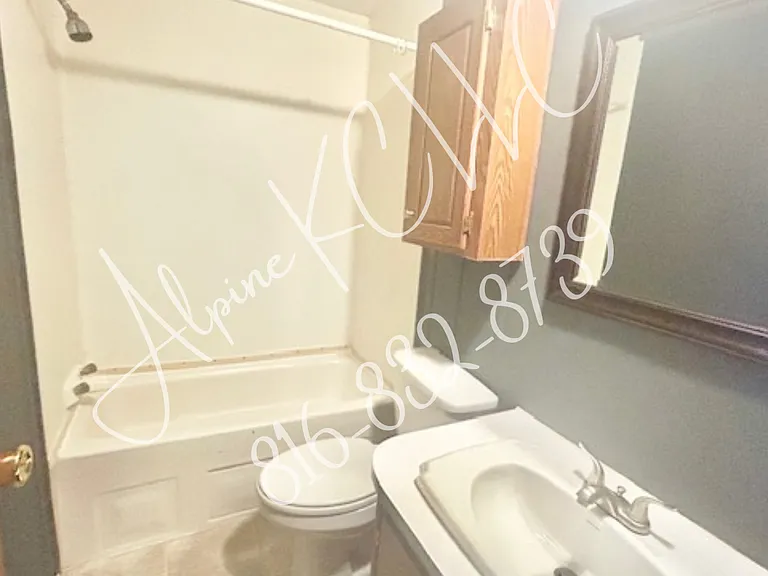 5601 SW Lakefront Ln S #11 — Photo 5