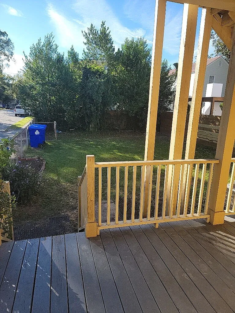 2 bed, 1.0 bath, 961 sqft, $1,953 — Photo 2