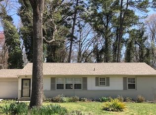 3416 Canterbury St, Greensboro, NC 27408