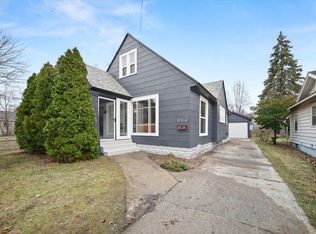 864 Elliott St SE, Grand Rapids, MI