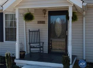 1547 Disher Rd, Winston Salem, NC 27107