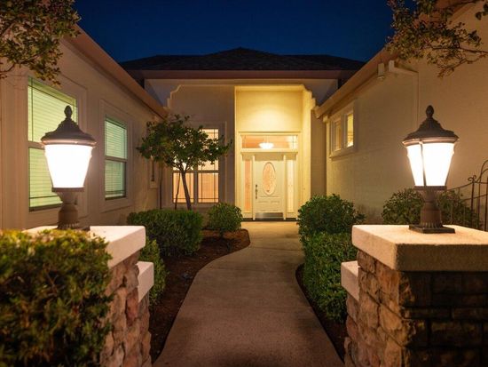 757 Bellagio Ter, Redding, CA 96003