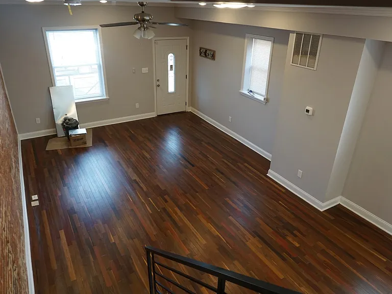 3230 W Berks St — Photo 12