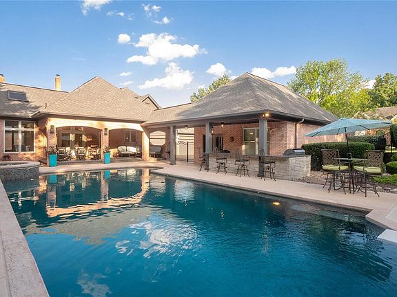 4th image of 13555 Weston Park Dr