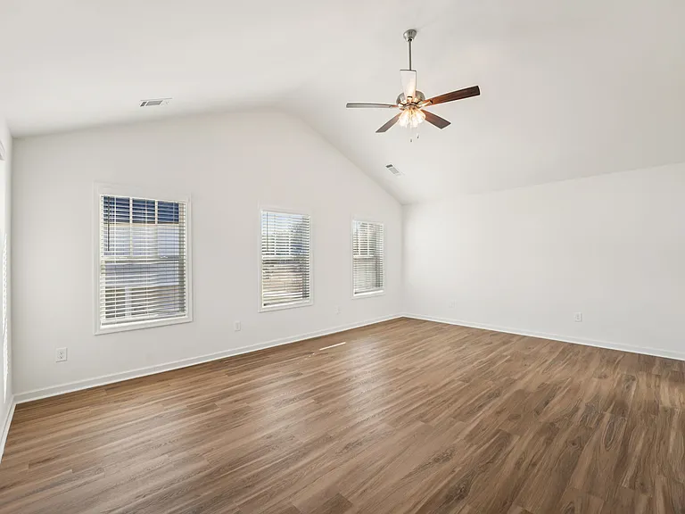 Quinn Residences at Dorchester Place — Photo 226