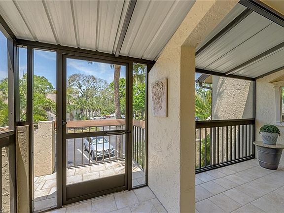 3rd image of 1810 Kings Lake Blvd APT 204