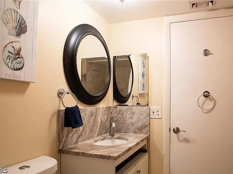 1724 Pine Valley Dr #204 — Photo 19
