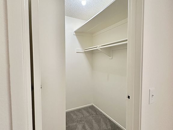 4th image of 1320 Primrose St #2-1