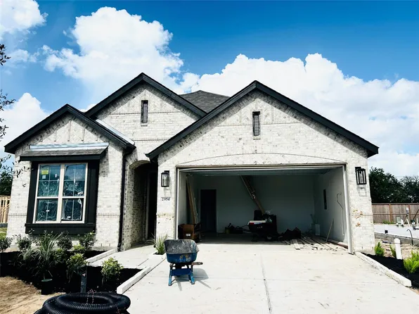 2954 Mellow Pines Ln, Webster, TX 77598