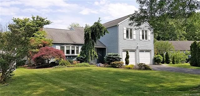 1st image of 1063 Tralee Dr