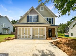187 Darbys Run Dr, Hiram, GA 30141